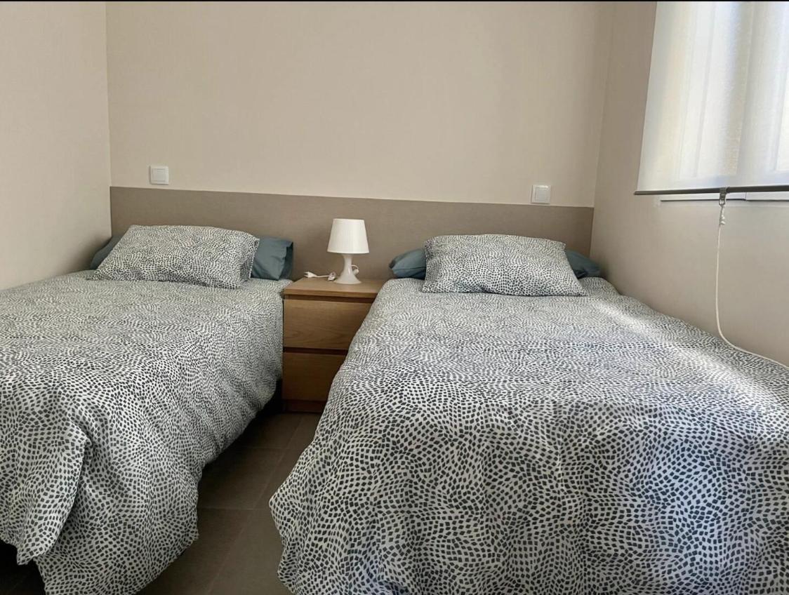 Apartamentos El Piquillo En Cadalso De Los Vidrios المظهر الخارجي الصورة